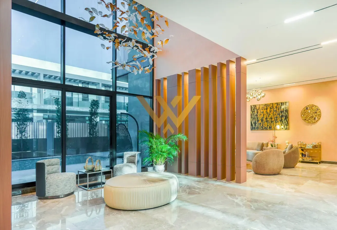 Upgraded 5BR+Maid's | Private Pool | High ROI