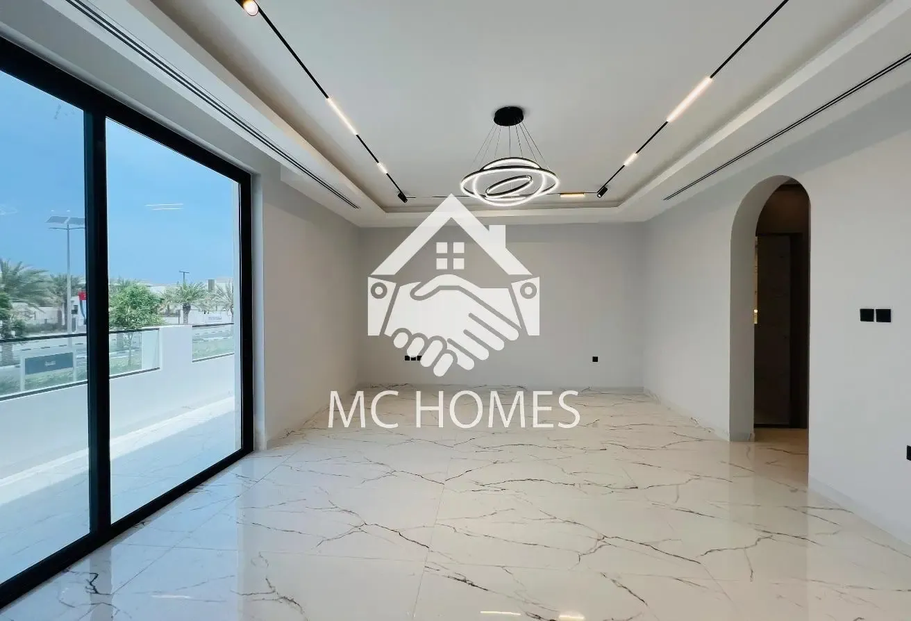 Spacious I 5BR+MAID | Multiple Options I PLOT 6600