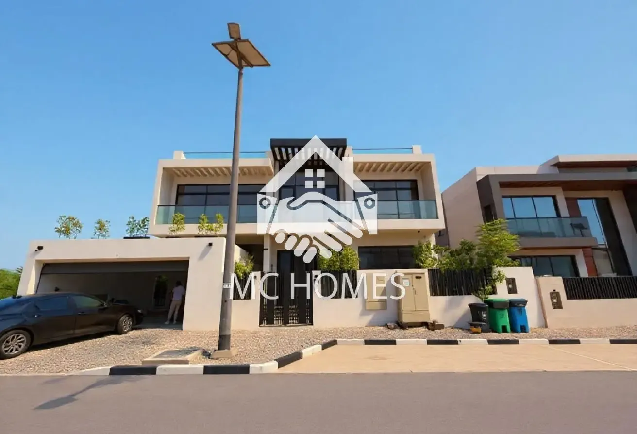 Multiple Options | 5 BR I Brand New I Plot 6600
