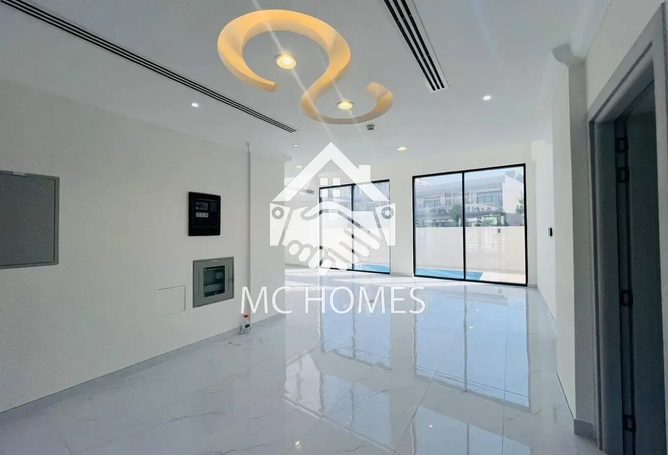 Brand New I 5BR Villa I Spacious  IPlot: 6458