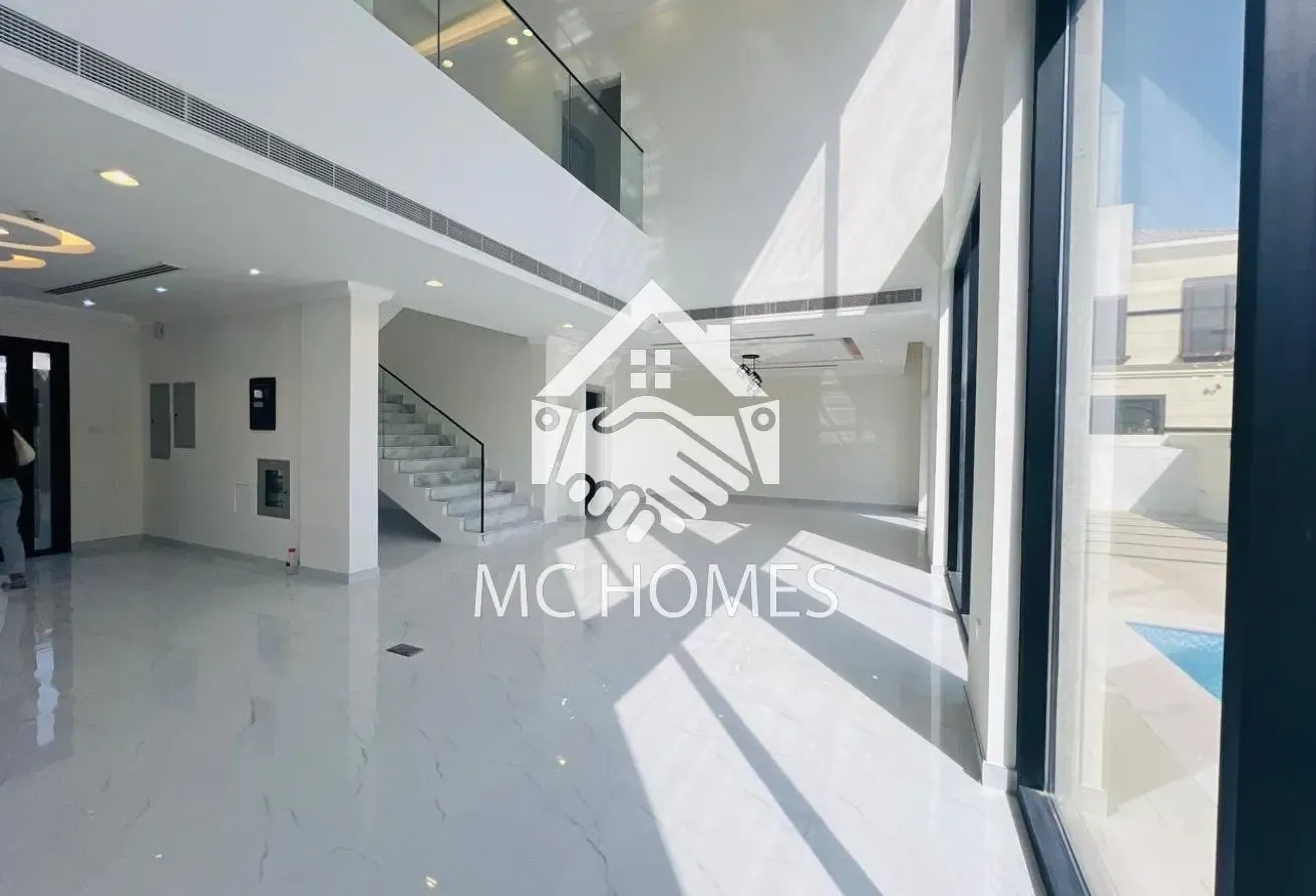 Brand New I 5BR Villa I Spacious  IPlot: 6458