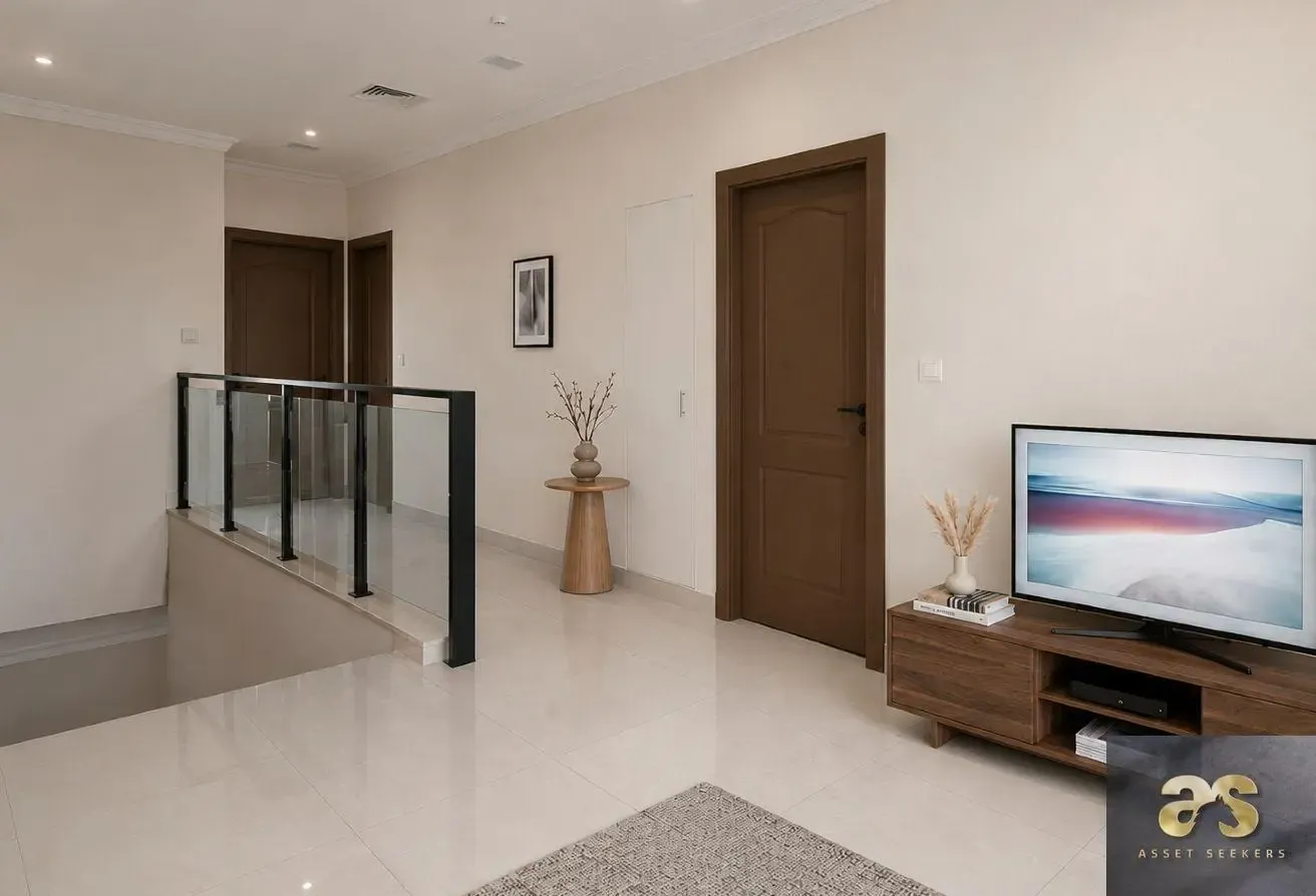3BR + M | Spacious Layout | VOT | Landscaped