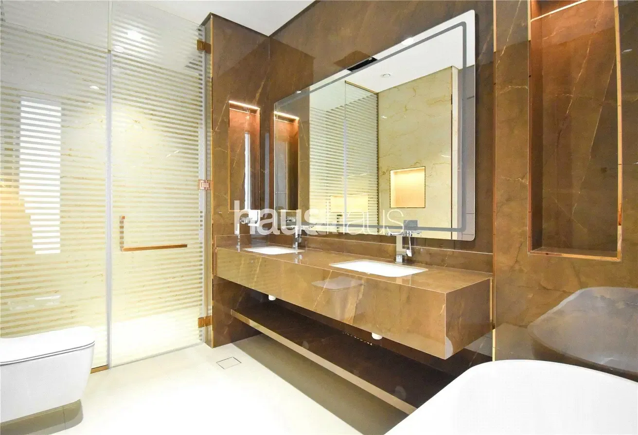 Brand New | Corner Plot | Single Row | Vastu