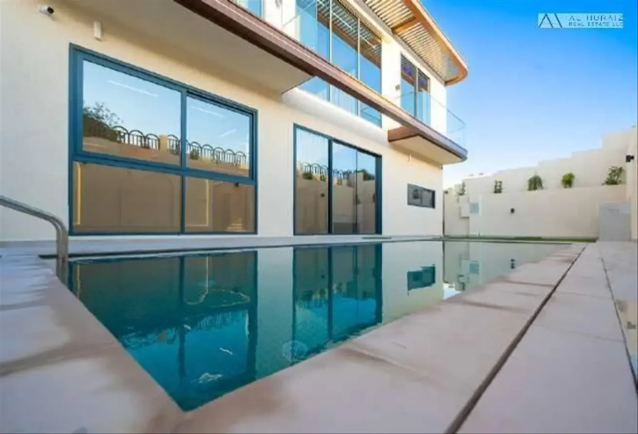 | HIGH-END CUSTOM VILLA | HILL TOP SKYLINE VIEWS |