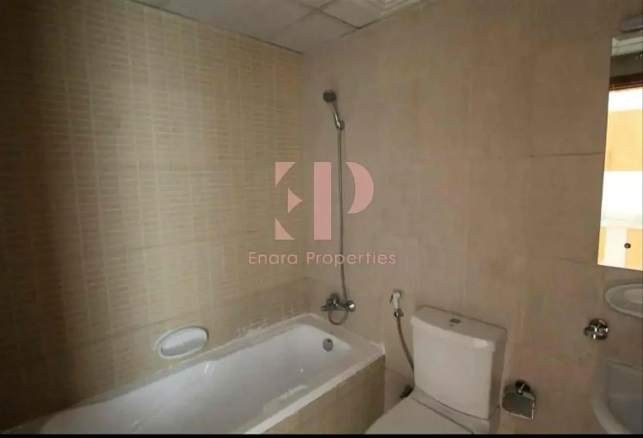 Vacant l Ready for transfer l  Spacious Studio |