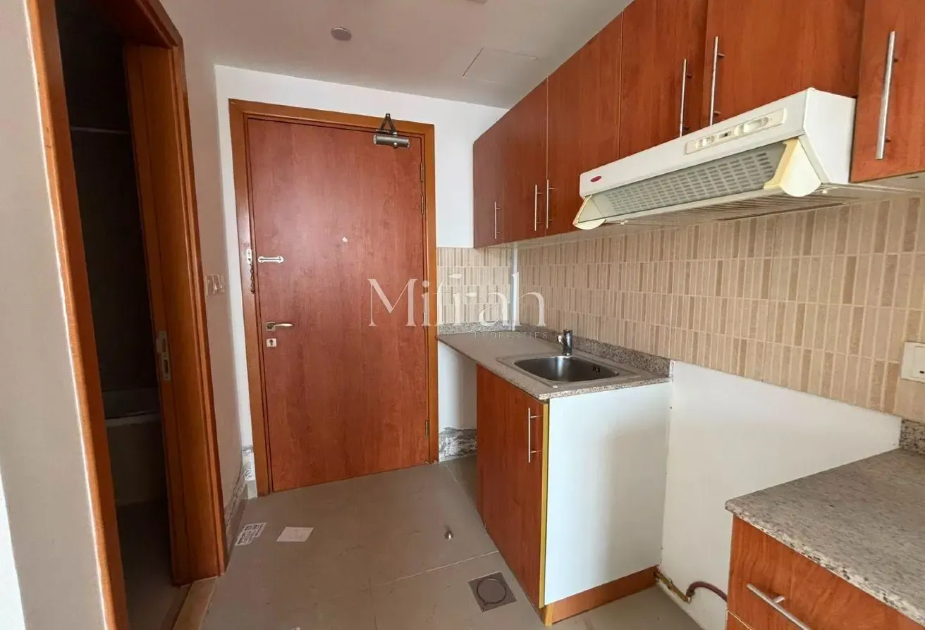 Best Deal | Vacant | Unfurnished Studio