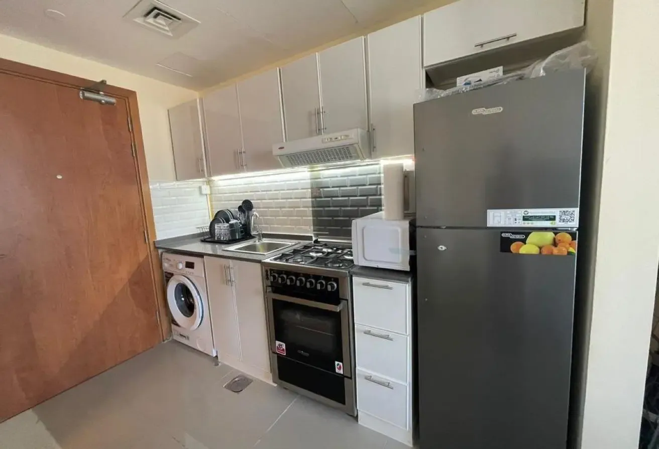 Furnished Studio | High-floor |Downtown City