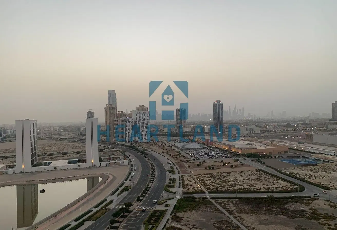 Vacant | High Floor | Studio | Lake View