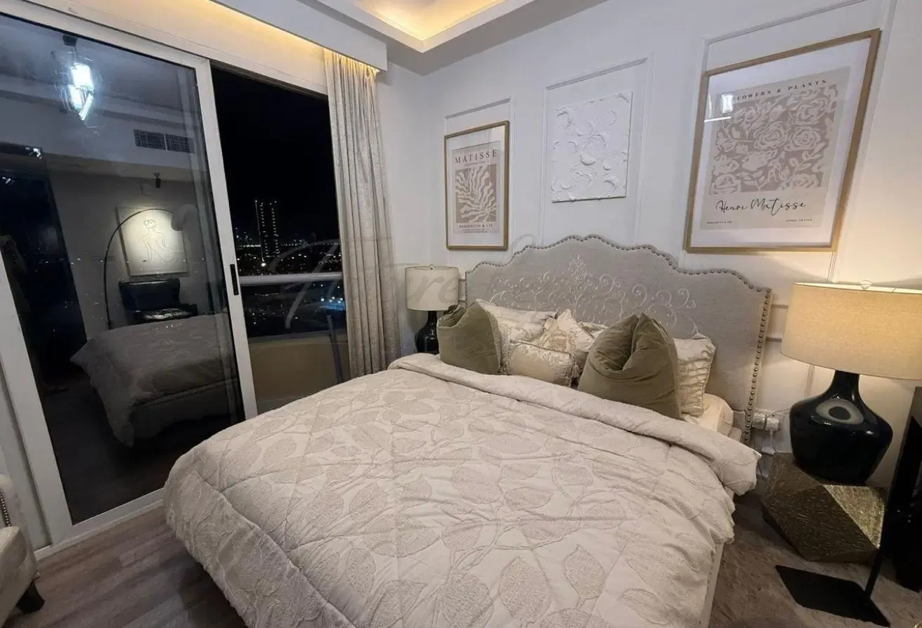 STYLISH COZY FURNISHED STUDIO l READY TO MOVE IN