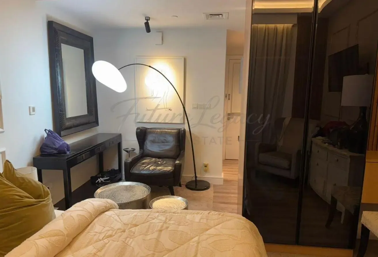 STYLISH COZY FURNISHED STUDIO l READY TO MOVE IN
