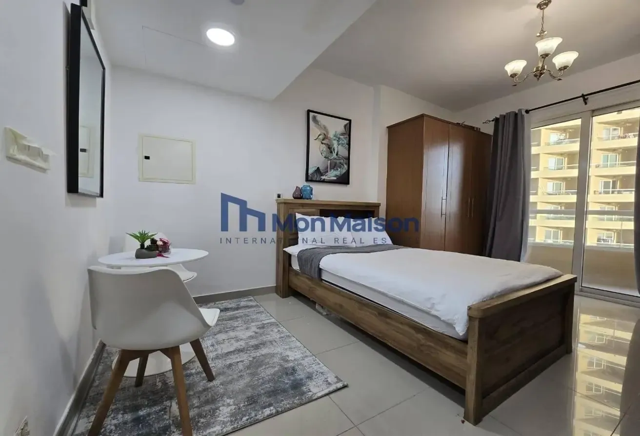 HIGH ROI | Fully Furnished | Lake Views