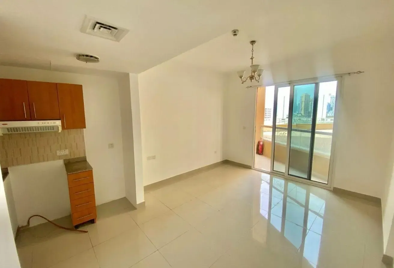 Grab Deal Sale Studio Lake Side Tower IMPZ