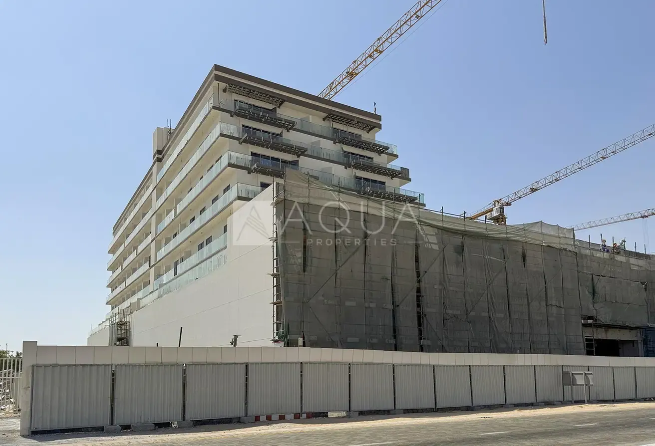 Spacious 2BR | Terrace | Soon Handover