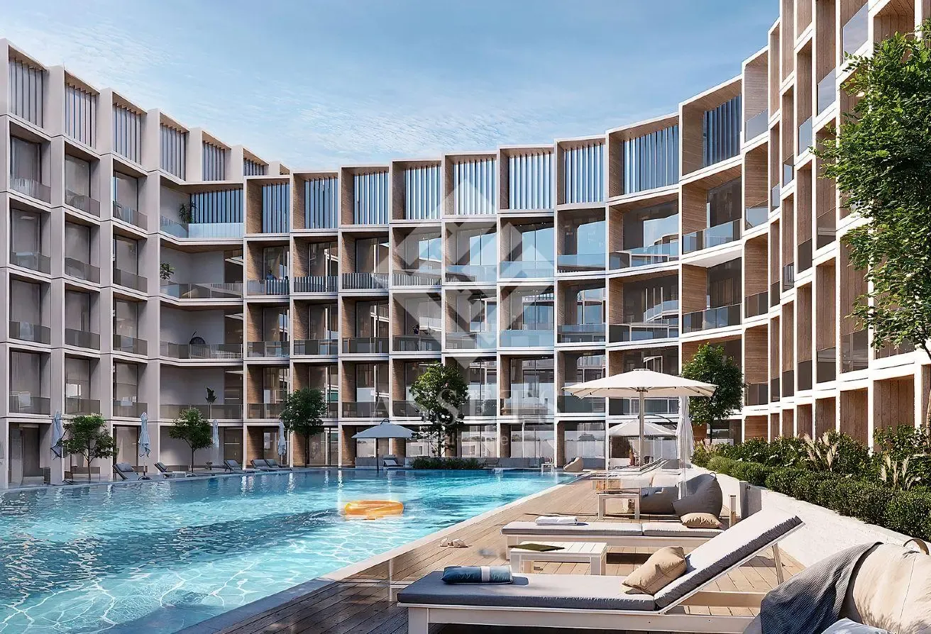 Spacious 2 BR Apartment | Smart and Bespoke Living