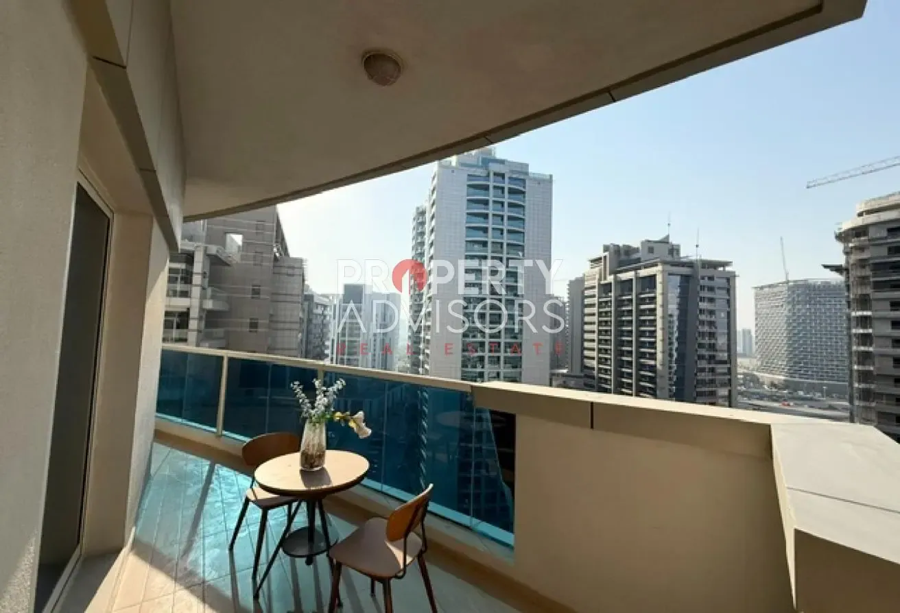 High floor 1BR | Spacious Layout | Prime location