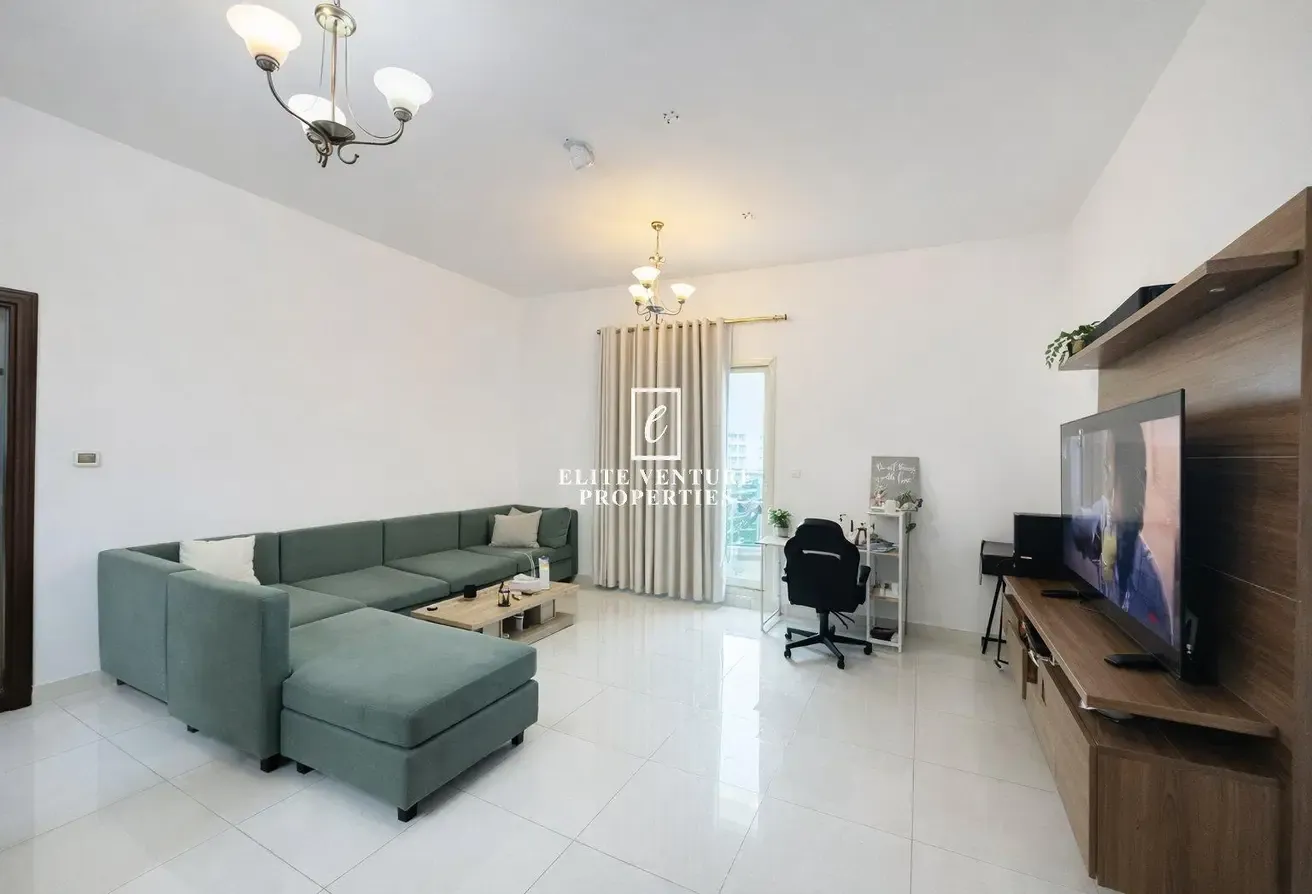 FULLY FURNISHED | VACANT ON TRANSFER | PRIME LOCATION