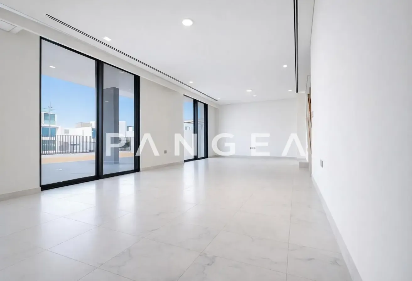 Only unit with Pool | Green Belt | Corner Unit