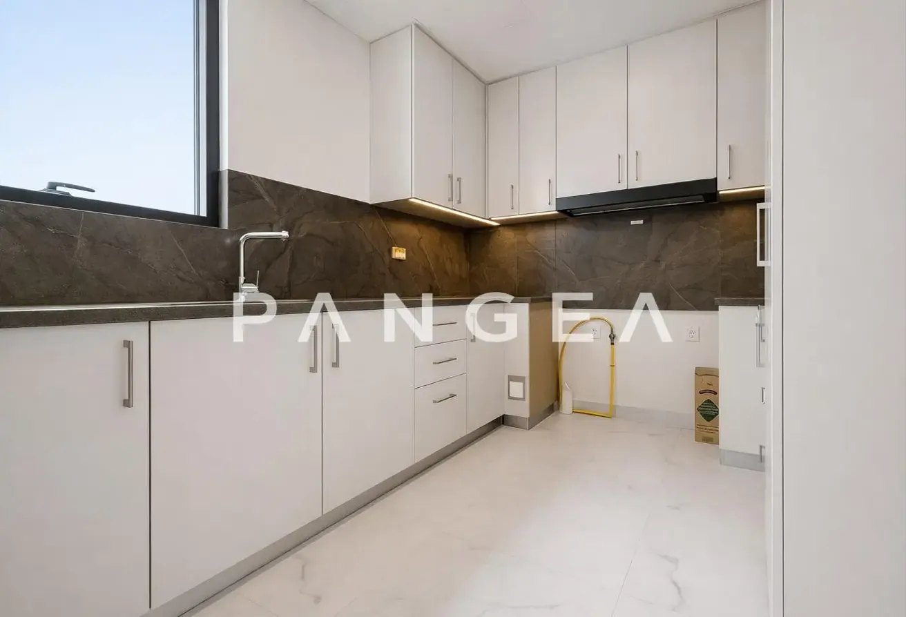 Only unit with Pool | Green Belt | Corner Unit