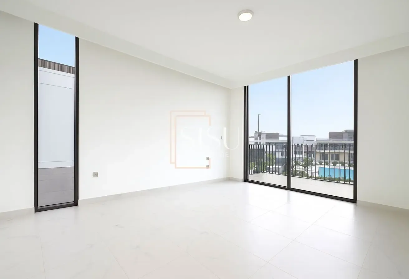 Pool Facing | Serious Seller | Exclusive