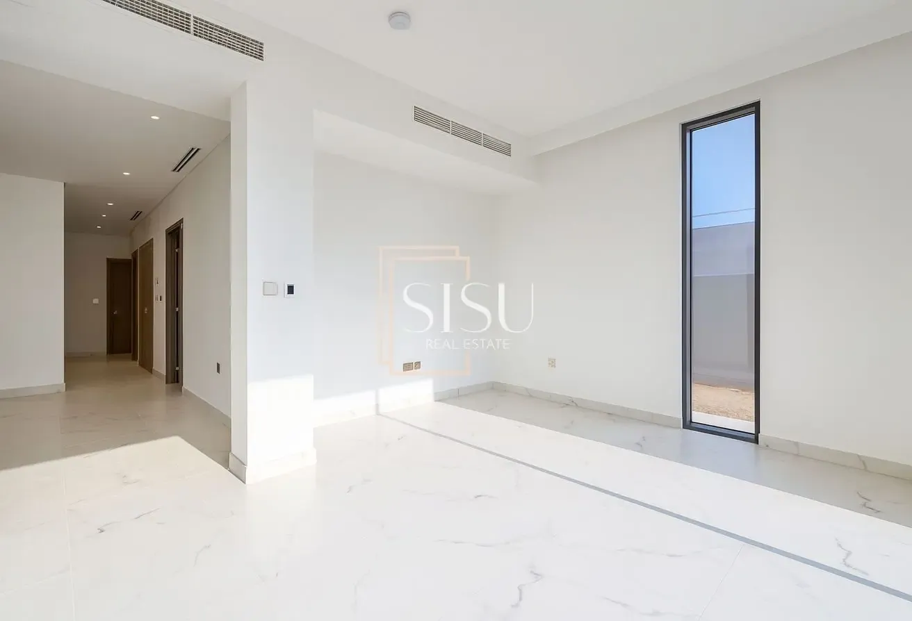Pool Facing | Serious Seller | Exclusive