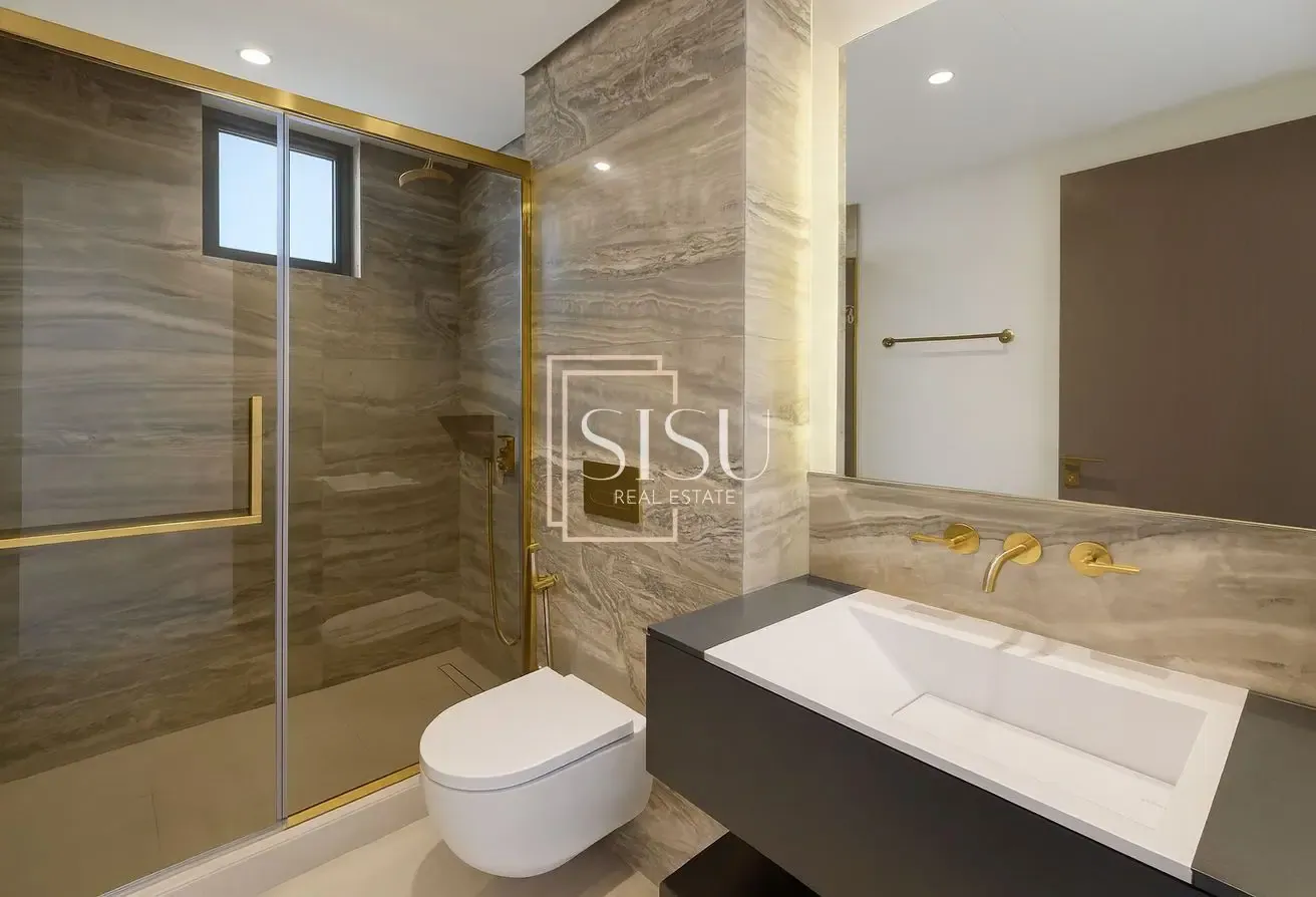 Pool Facing | Serious Seller | Exclusive