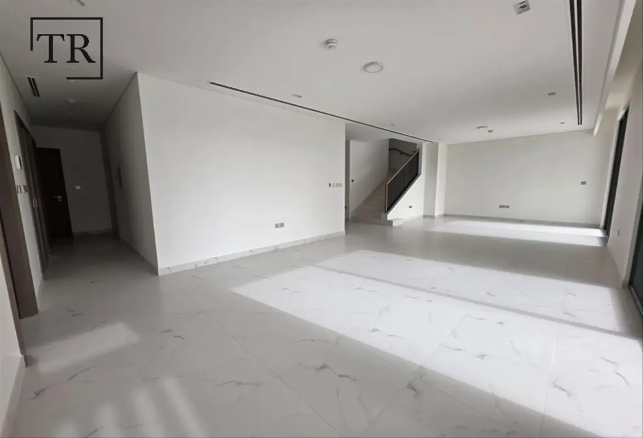 Investor Deal |Big Plot| Architecturally Designed