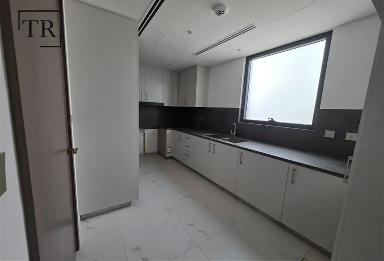 Investor Deal |Big Plot| Architecturally Designed