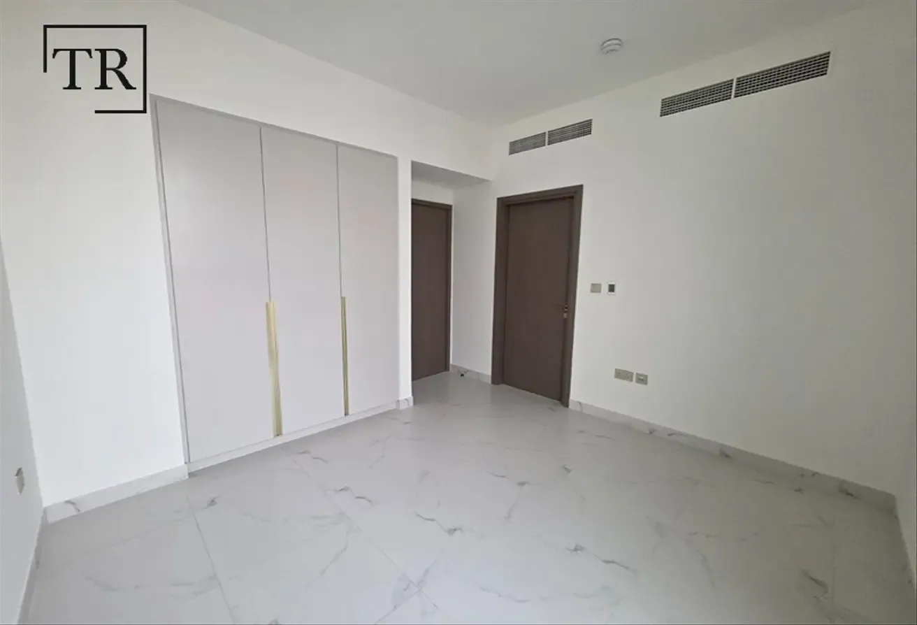 Investor Deal |Big Plot| Architecturally Designed