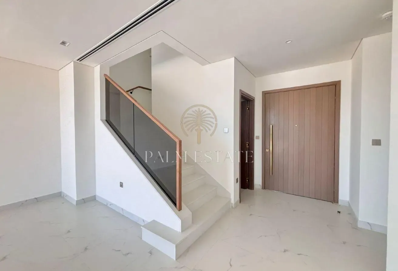 Classy Finishes | Large Plot | Prime Location