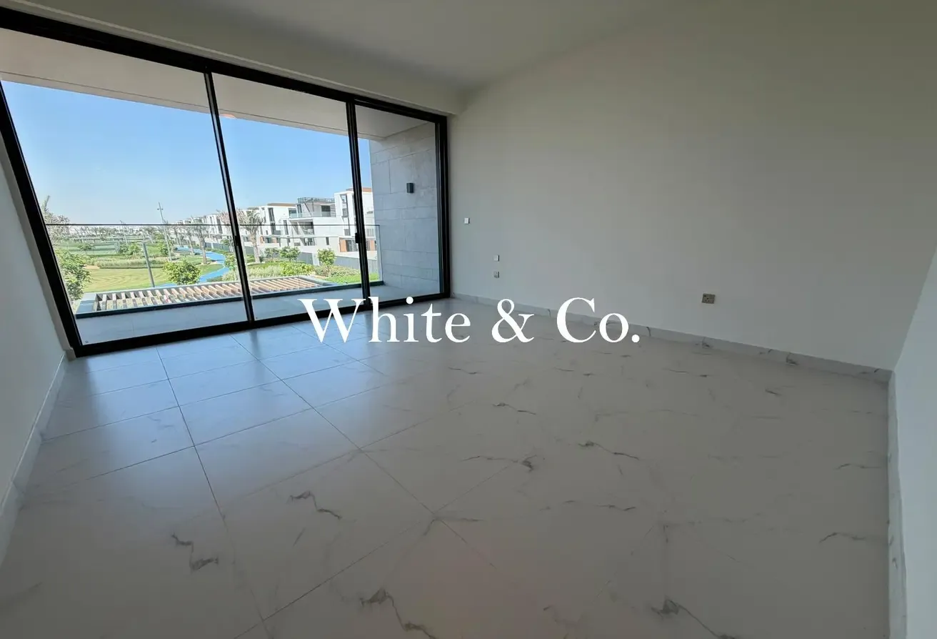 Panoramic Central Park Views | Corner Plot