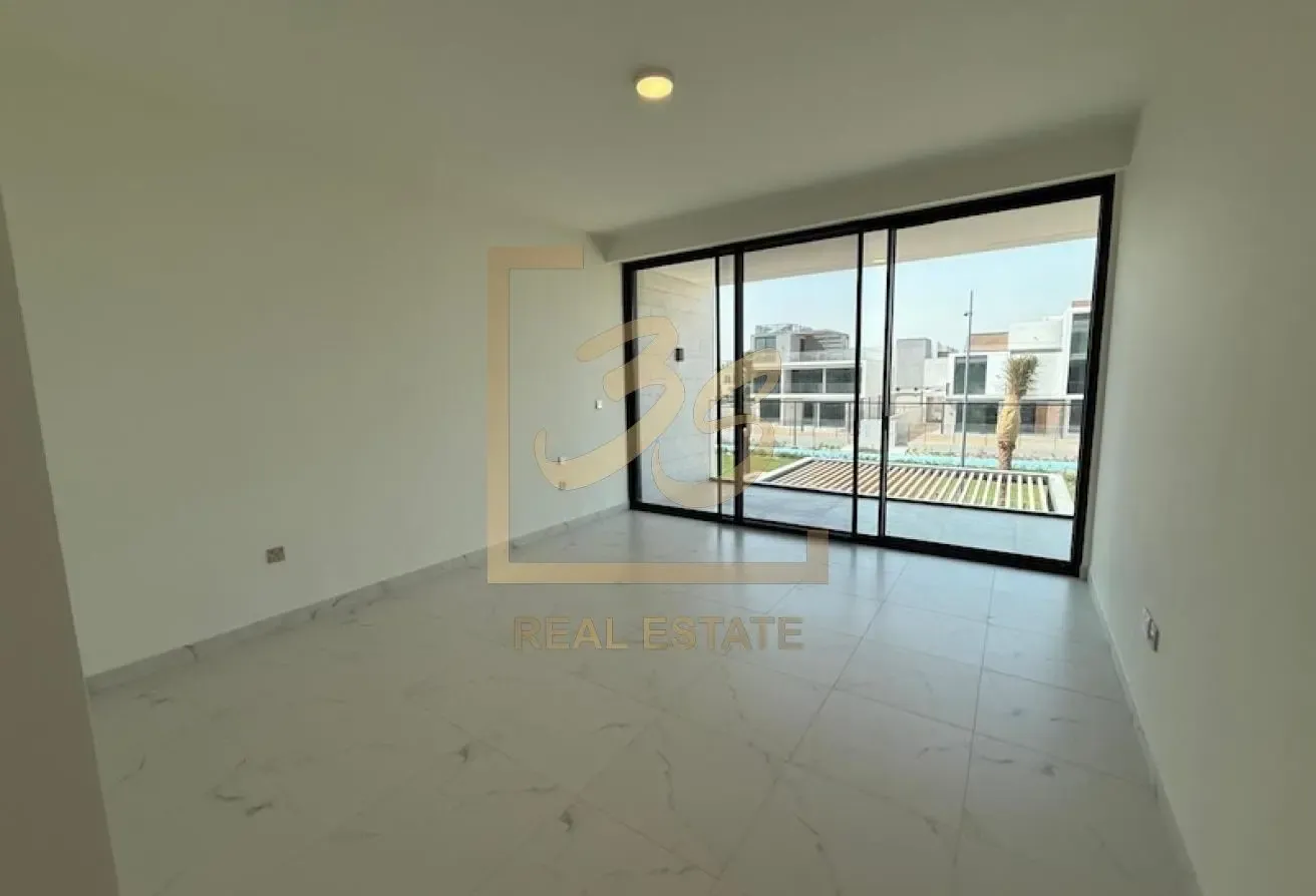 Backing Central Park | Type B | Negotiable