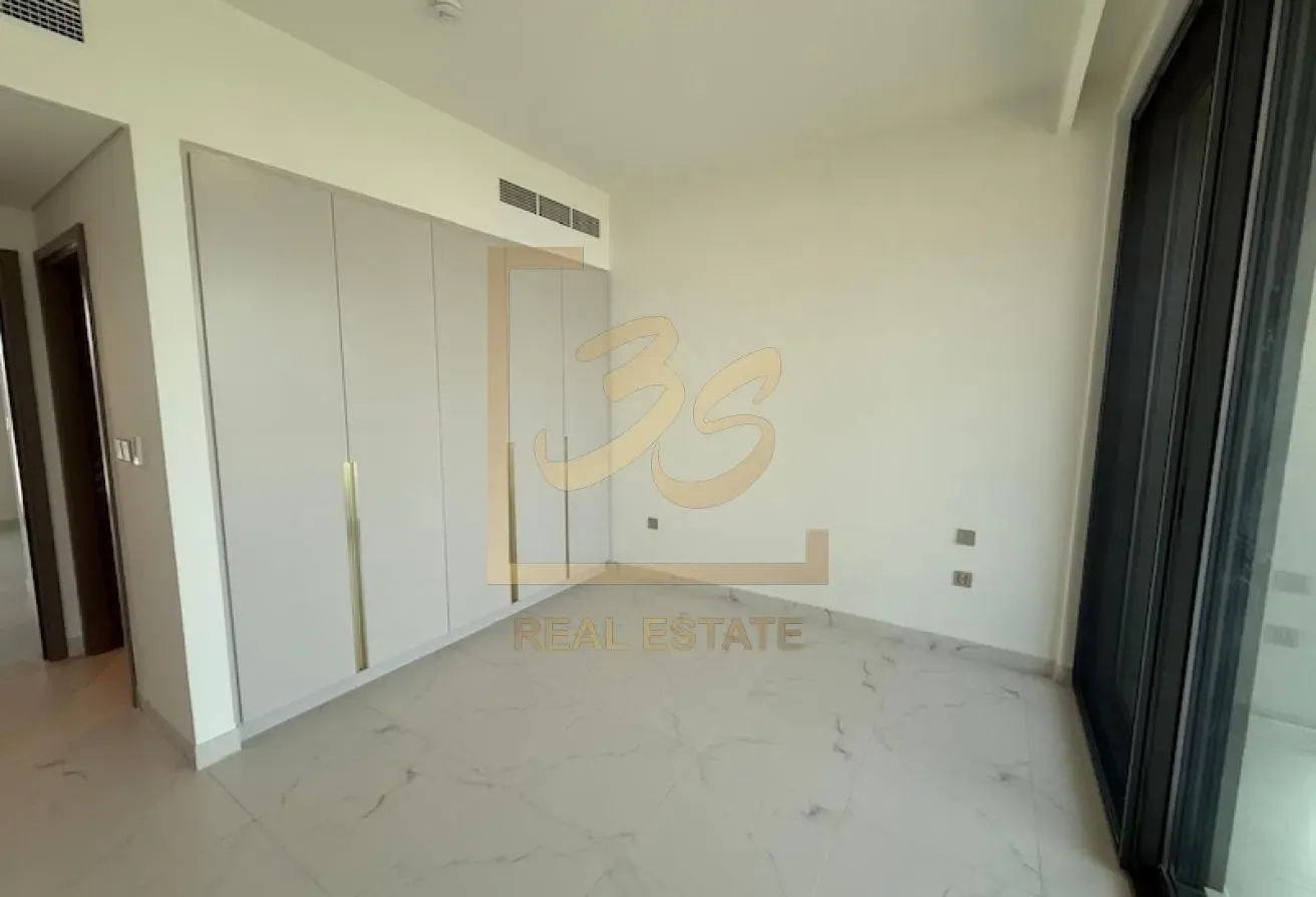 Backing Central Park | Type B | Negotiable