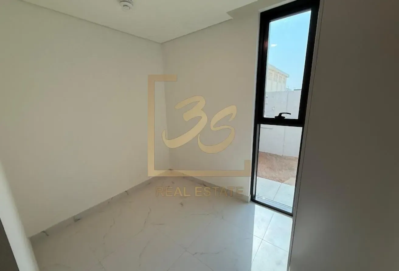 Backing Central Park | Type B | Negotiable