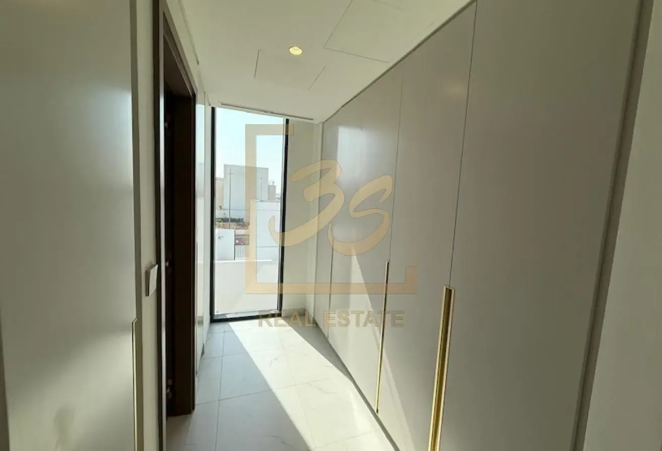 Backing Central Park | Type B | Negotiable