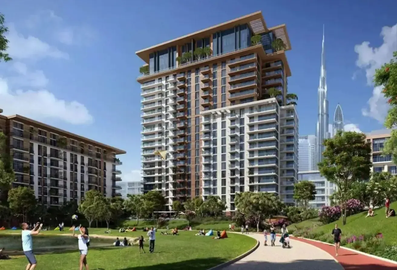 Premium Residence | Luxury 3br | Community Expert