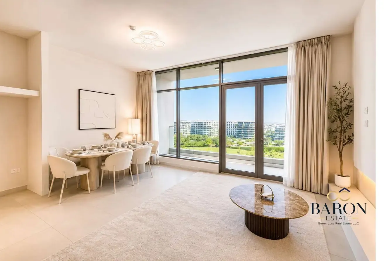 Upgraded | Park & Pool View | High Floor