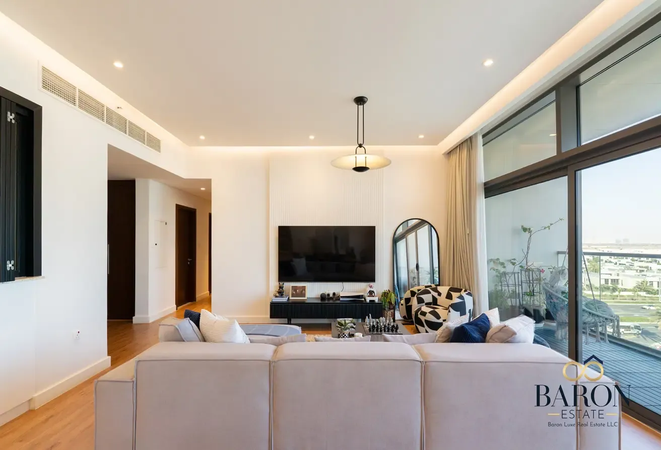 Rare Layout | Upgraded | High Floor