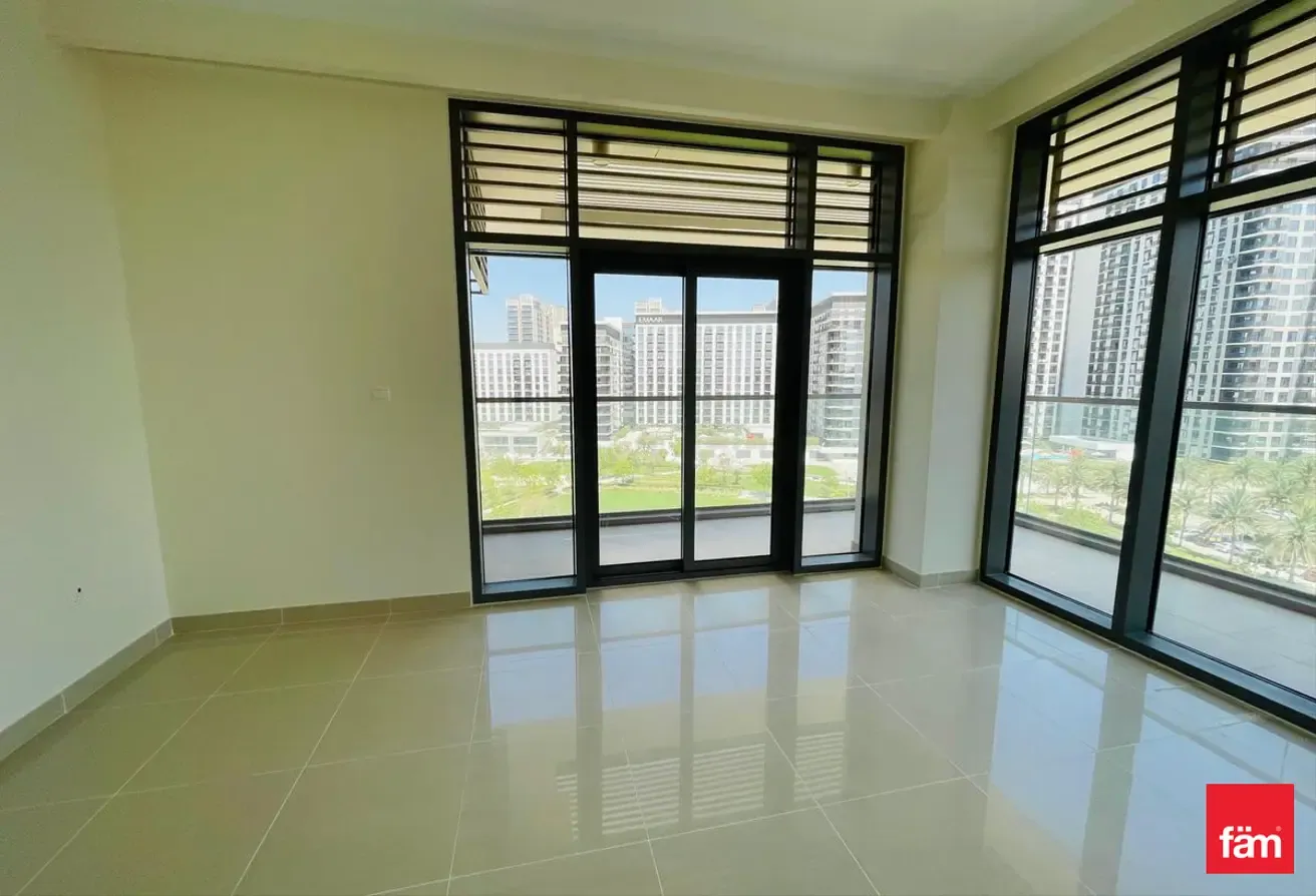Park View | 3 Bedroom Duplex | Vacant | EMAAR