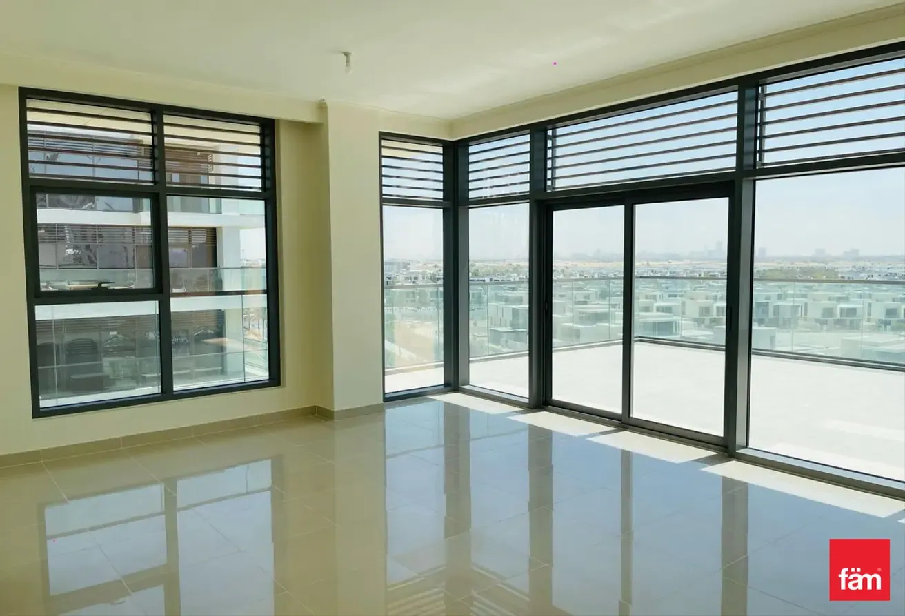 Park View | 3 Bedroom Duplex | Vacant | EMAAR