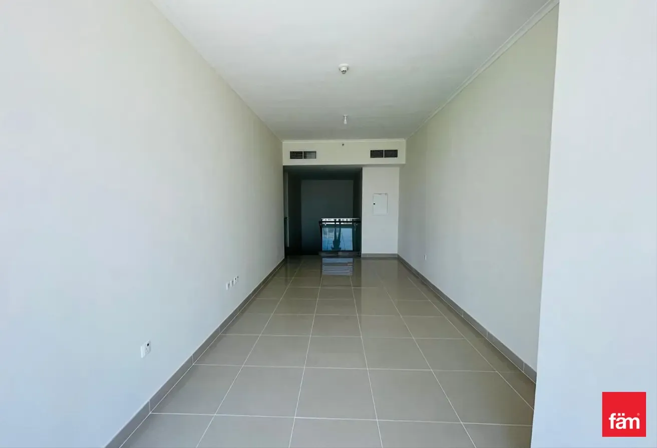 Park View | 3 Bedroom Duplex | Vacant | EMAAR
