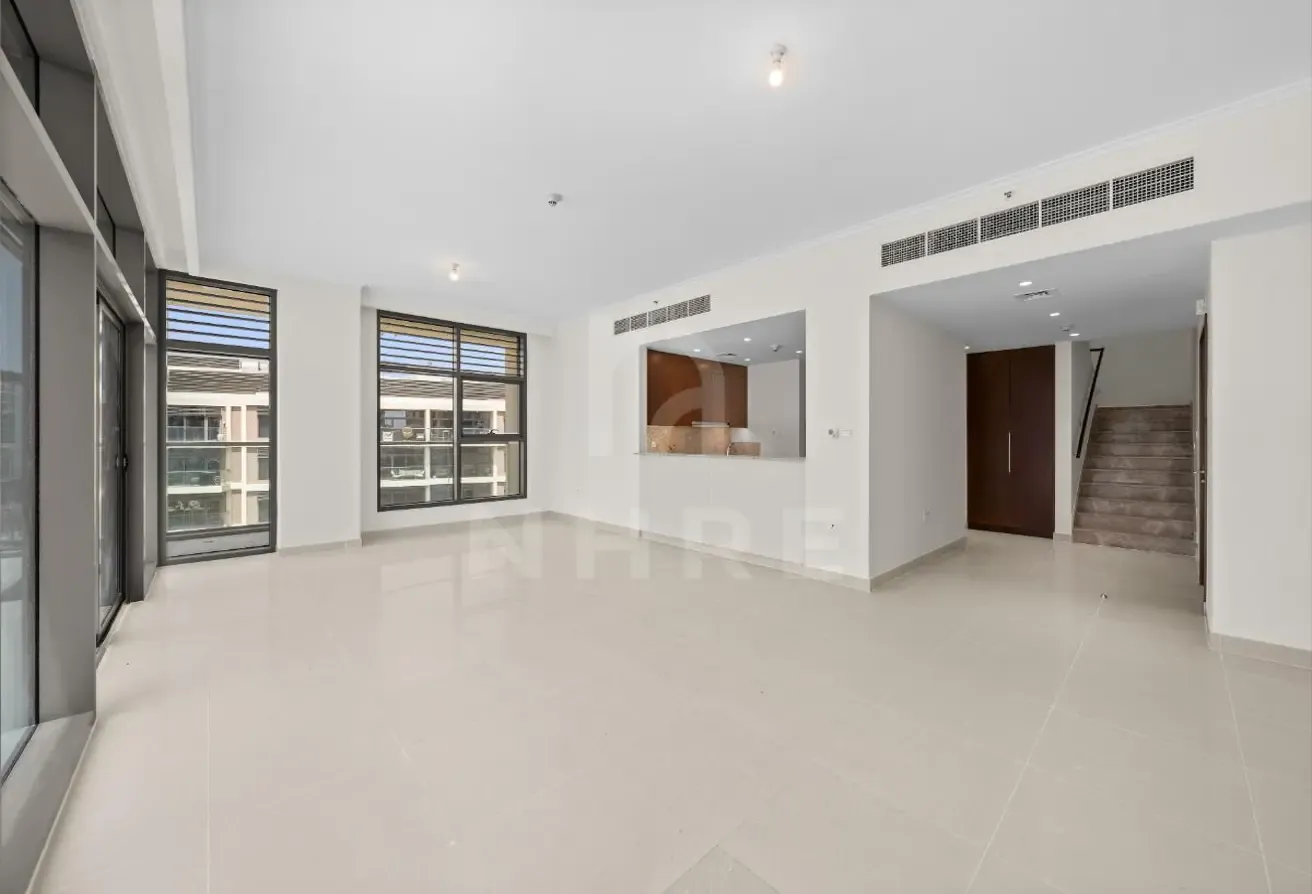 3 Bed+M | | Only For Buyers | Occupied-Unfurnished