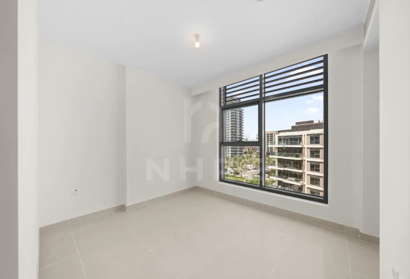 3 Bed+M | | Only For Buyers | Occupied-Unfurnished