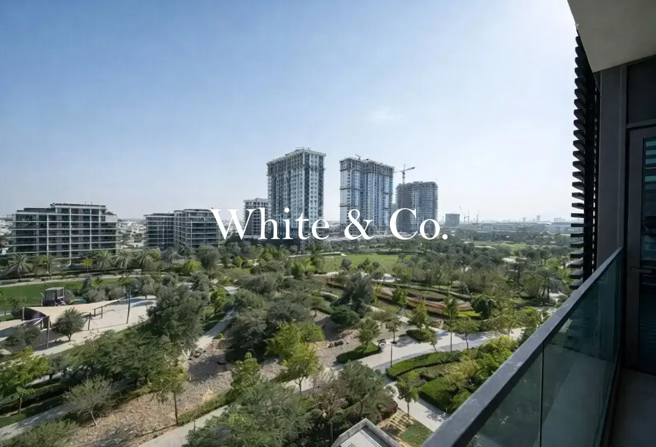 Best Park & Pool View | Upgraded | VOT