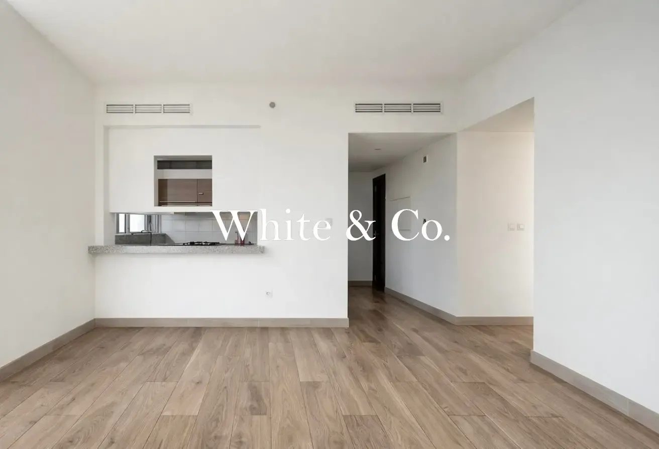 Best Park & Pool View | Upgraded  | VOT