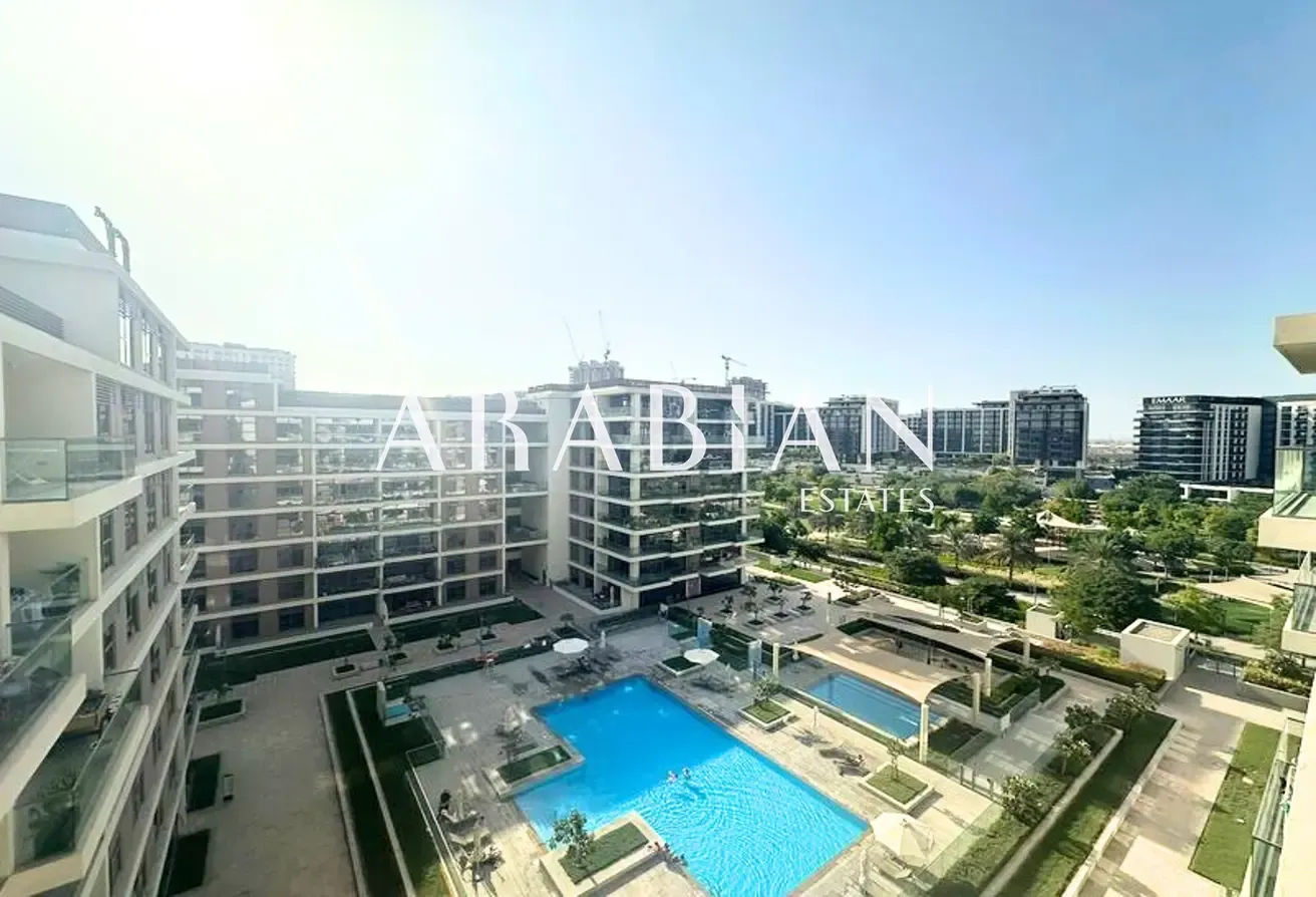 Vacant | Large Terrace | Full Park View