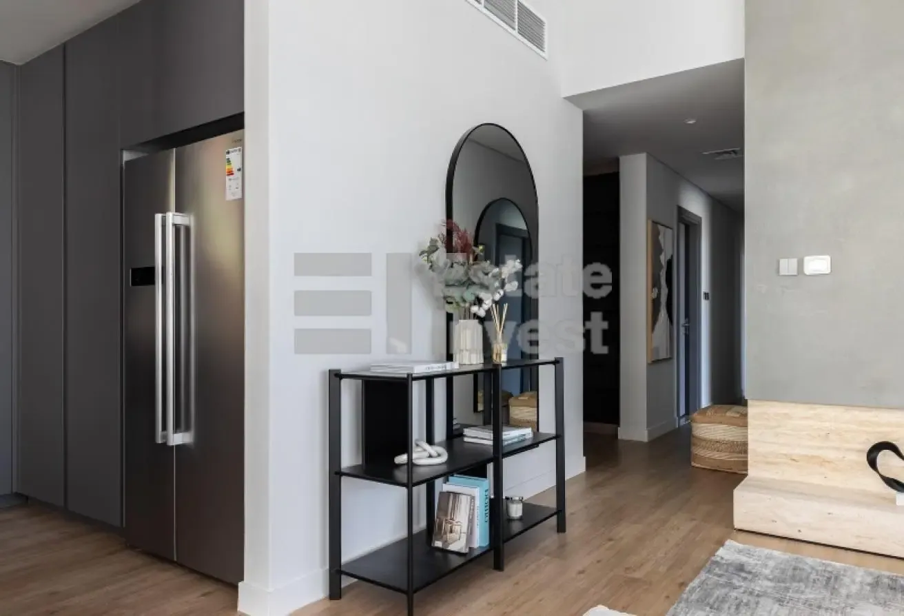 Brand new apartment / 3 BR + MAID / Vacant