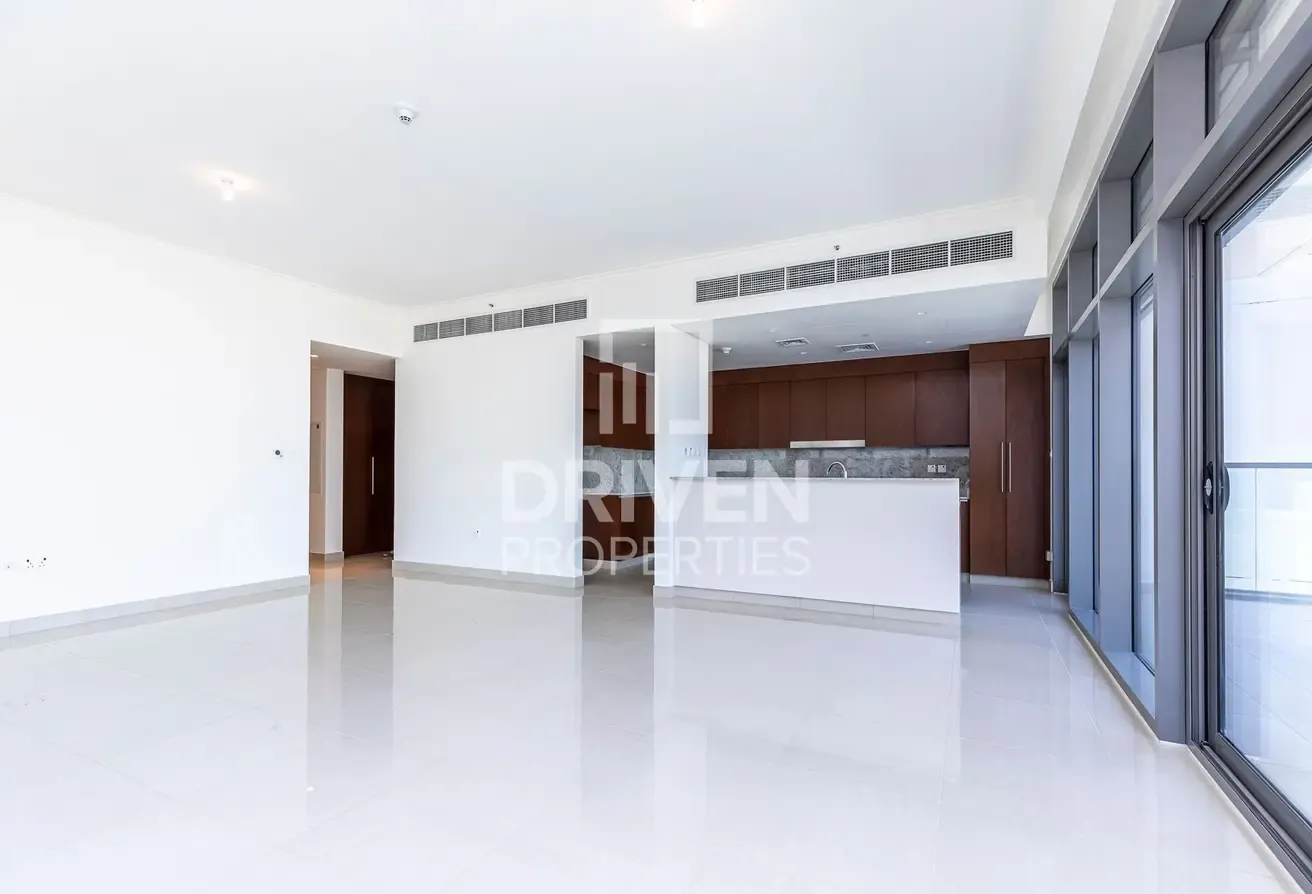 Unique Layout | Corner Unit | Community View