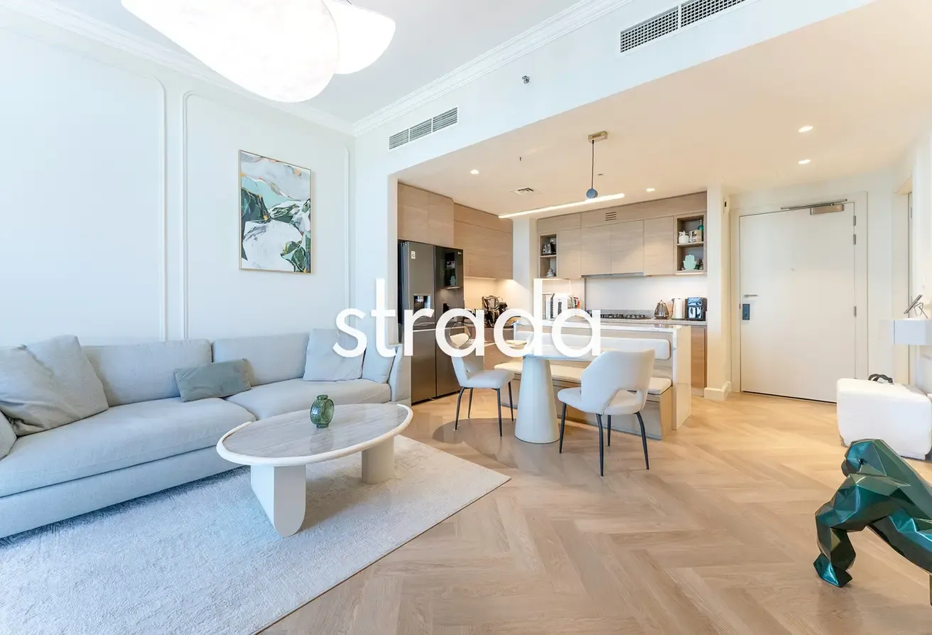 Upgraded | Furnished | Vacant On Transfer