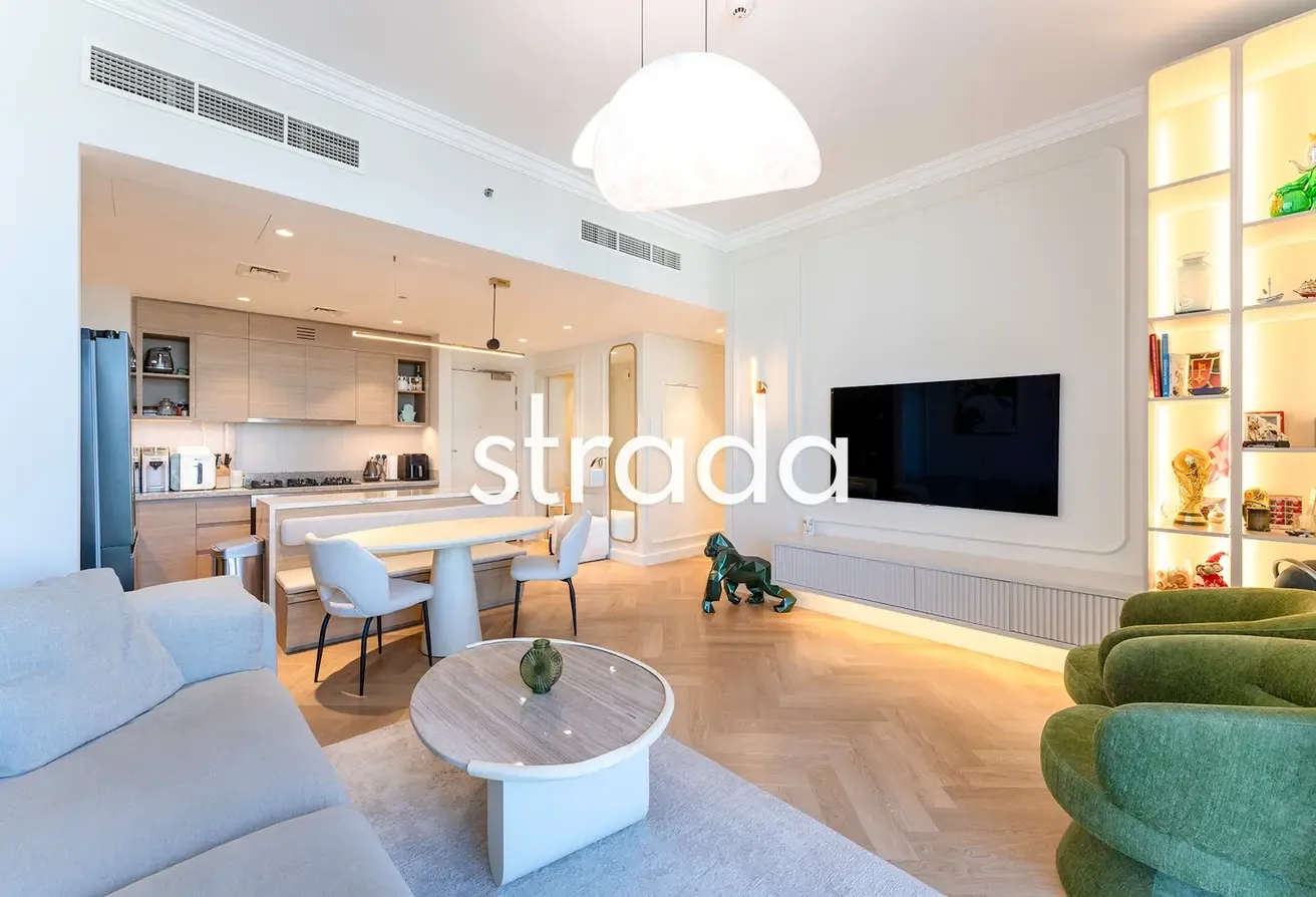 Upgraded | Furnished | Vacant On Transfer