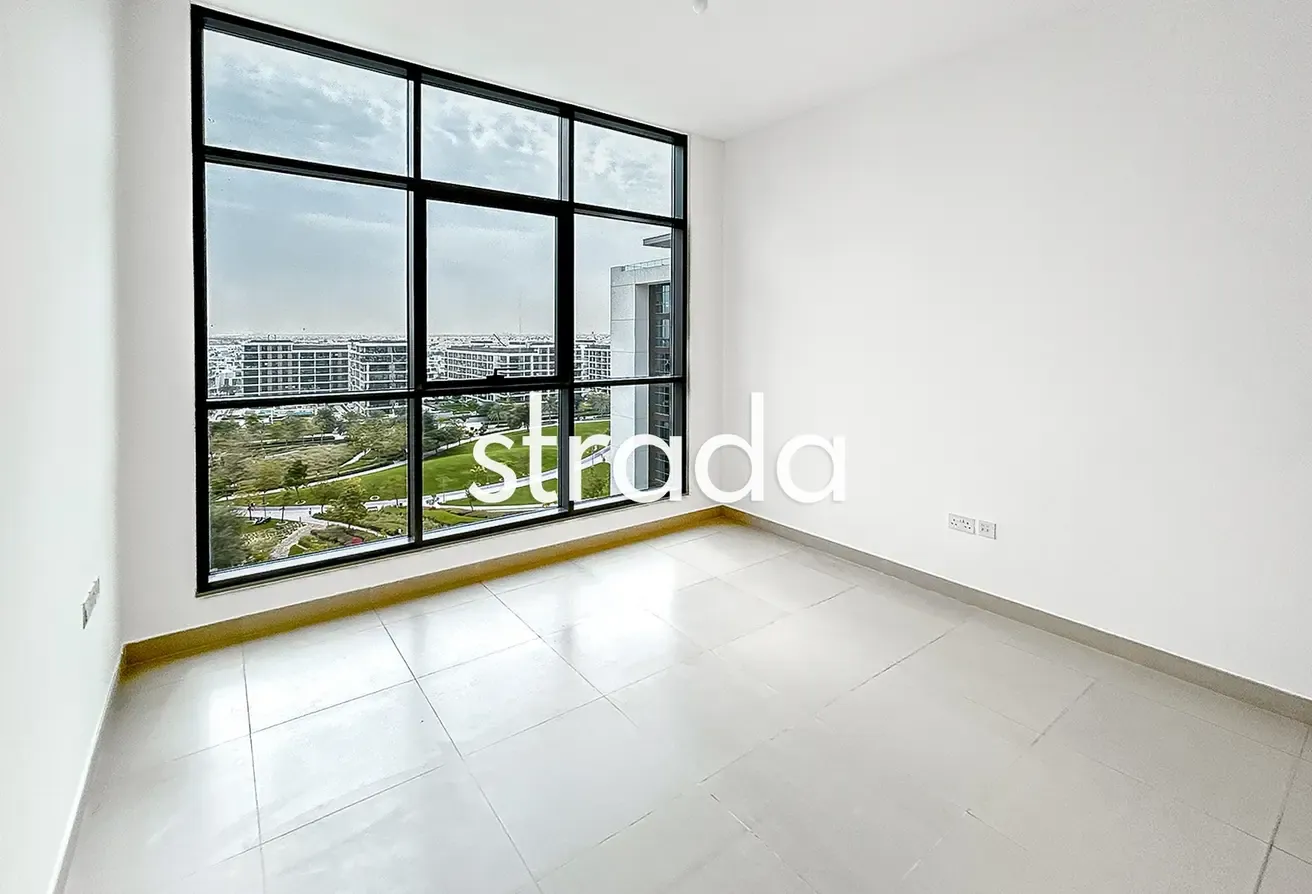 Park View | Maids Room | Vacant Transfer